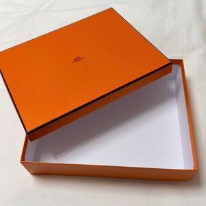 Authentic Hermès Empty Gift Bo